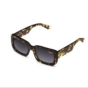 Quay “yada yada” sunnies